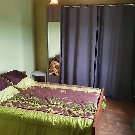 Le De Colette Maison En Pierre Casa de Férias *
